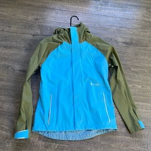 Cotopaxi Rain Jacket NWOT